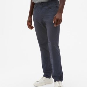 GAP Pants - 2018 Gap Fit Hybrid Slim Pants GAP Pants - 2018 Gap Fit Hybrid Slim Pants